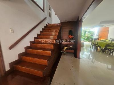 Casa de 4 alcobas en venta en Santa Teresita, Cali, 374 m² · foto 17 de 20