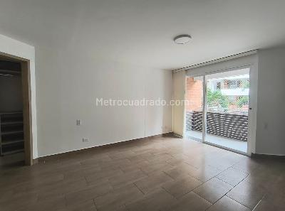 Apartamento de 3 alcobas en venta en Laureles, Medellín, 180 m² · foto 12 de 15