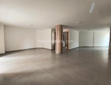 Apartamento de 3 alcobas en venta en Laureles, Medellín, 180 m² · foto 8 de 15