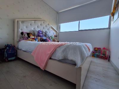 Apartamento de 3 alcobas en venta en Loma Del Chocho, Envigado, 98 m² · foto 11 de 16