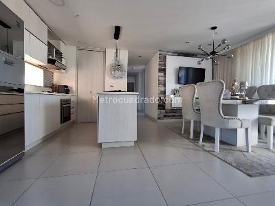 Apartamento de 3 alcobas en venta en Loma Del Chocho, Envigado, 98 m² · foto 4 de 16