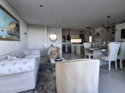 Apartamento de 3 alcobas en venta en Loma Del Chocho, Envigado, 98 m² · foto 6 de 16