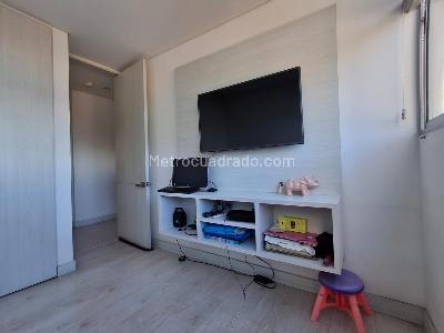 Apartamento de 3 alcobas en venta en Loma Del Chocho, Envigado, 98 m² · foto 7 de 16