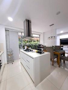 Apartamento en venta en Suramerica, Itagüí · foto 7 de 20