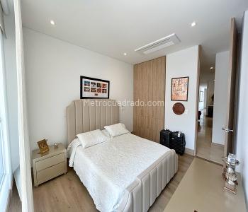 Apartamento de 4 alcobas en venta en Normandia, Cali, 208 m² · foto 19 de 20