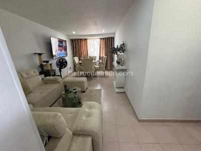 Apartamento de 3 alcobas en venta en Alferez Real, Cali, 57 m² · foto 3 de 11