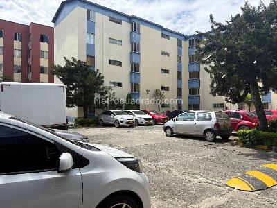 Apartamento de 3 alcobas en venta en Alferez Real, Cali, 57 m² · foto 5 de 11