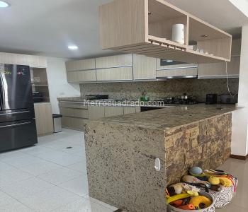 Apartamento de 3 alcobas en venta en Ciudad Jardin, Cali, 135 m² · foto 13 de 18
