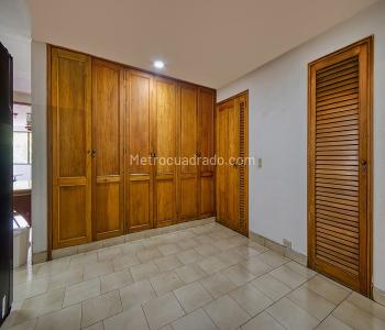 Apartamento de 4 alcobas en venta en Santa Teresita, Cali, 309 m² · foto 8 de 20