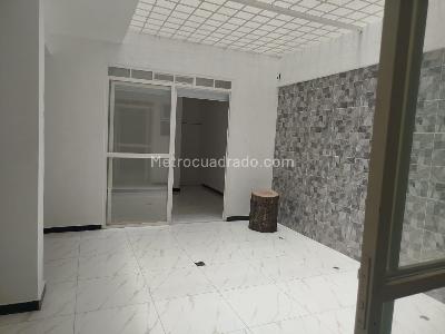Casa de 3 alcobas en venta en Calima, Cali, 97 m² · foto 4 de 13