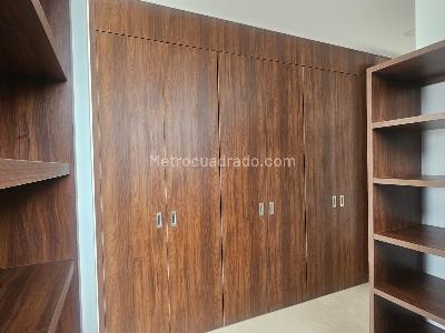 Apartamento de 2 alcobas en venta en Santa Rita, Cali, 228 m² · foto 11 de 18