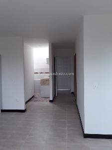 Apartamento de 2 alcobas en venta en Siete De Agosto, Cali, 50 m² · foto 3 de 6
