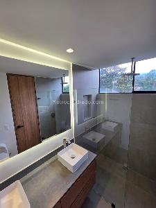 Apartamento de 3 alcobas en venta en Loma De Las Brujas, Envigado, 189 m² · foto 17 de 20