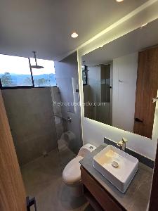 Apartamento de 3 alcobas en venta en Loma De Las Brujas, Envigado, 189 m² · foto 19 de 20