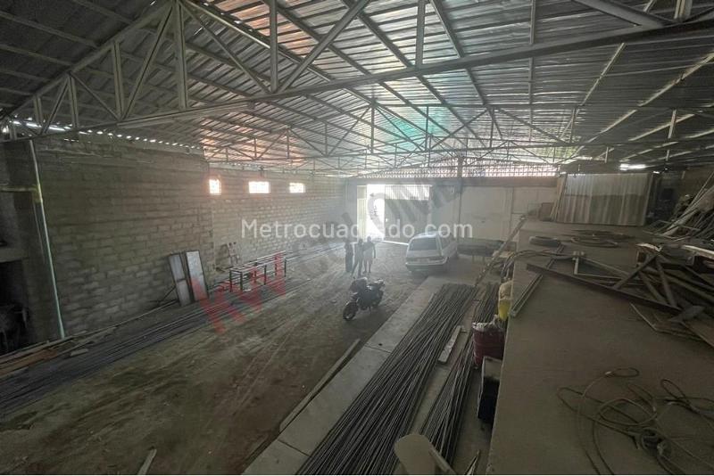 Bodega en Arriendo, Primitivo Crespo, Cali - Más