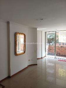 Apartamento en venta en Laureles, Medellín · foto 13 de 14