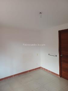 Apartamento en venta en Laureles, Medellín · foto 7 de 14