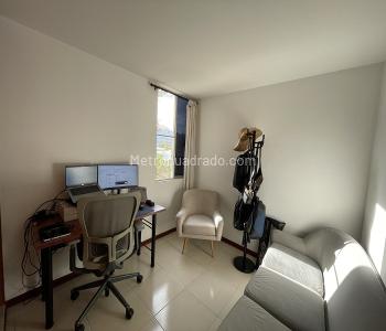 Apartamento en venta en Los Farallones, Cali · foto 8 de 20