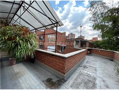 Apartamento de 3 alcobas en venta en El Tesoro, Medellín, 95 m² · foto 6 de 20