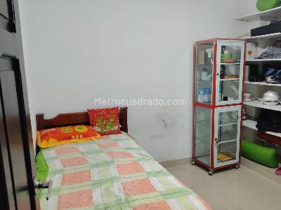 Casa de 5 alcobas en venta en La America, Medellín, 140 m² · foto 7 de 19