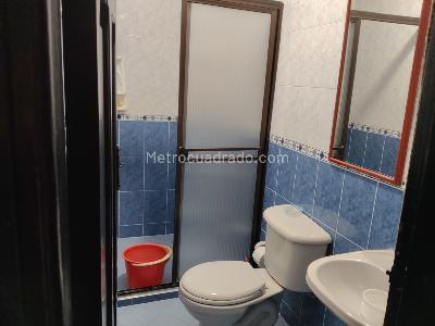 Casa de 5 alcobas en venta en La America, Medellín, 140 m² · foto 8 de 19