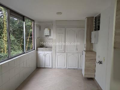 Apartamento de 3 alcobas en venta en Astorga, Medellín, 150 m² · foto 15 de 20
