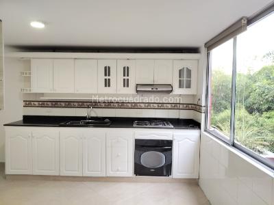Apartamento de 3 alcobas en venta en Astorga, Medellín, 150 m² · foto 16 de 20