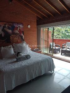 Casa de 5 alcobas en venta en Cortijo De San Jose, Sabaneta, 200 m² · foto 10 de 12