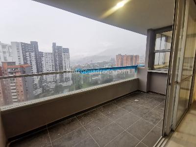 Apartamento de 3 alcobas en venta en Suramerica, Itagüí, 104 m² · foto 9 de 13