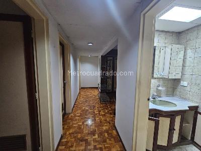 Apartamento de 3 alcobas en venta en Versalles, Cali, 168 m² · foto 5 de 10