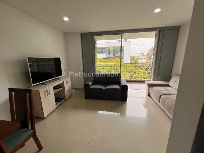Apartamento en venta en El Gran Limonar, Cali · foto 3 de 16