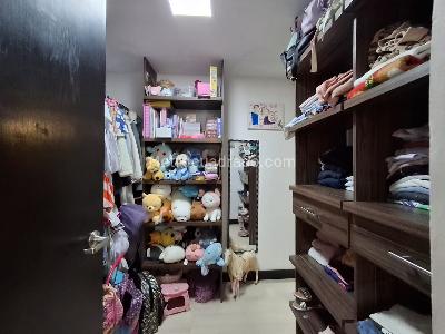 Apartamento de 3 alcobas en venta en El Tesoro, Medellín, 220 m² · foto 7 de 18