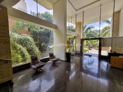 Apartamento de 3 alcobas en venta en Cabecera Del Llano, Bucaramanga, 214 m² · foto 2 de 20
