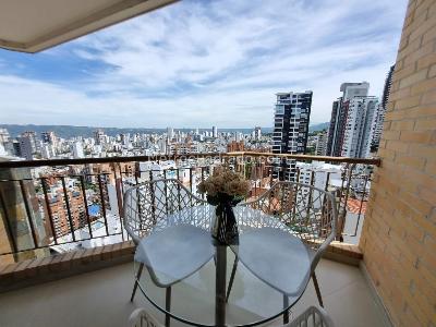 Apartamento de 3 alcobas en venta en Cabecera Del Llano, Bucaramanga, 214 m² · foto 10 de 20