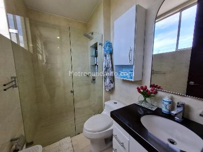 Apartamento de 3 alcobas en venta en Cabecera Del Llano, Bucaramanga, 214 m² · foto 17 de 20