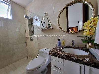 Apartamento de 3 alcobas en venta en Cabecera Del Llano, Bucaramanga, 214 m² · foto 18 de 20