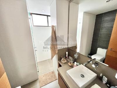 Apartamento de 4 alcobas en venta en Cabecera Del Llano, Bucaramanga, 157 m² · foto 15 de 20