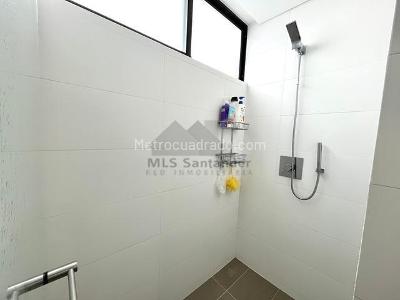 Apartamento de 4 alcobas en venta en Cabecera Del Llano, Bucaramanga, 157 m² · foto 17 de 20