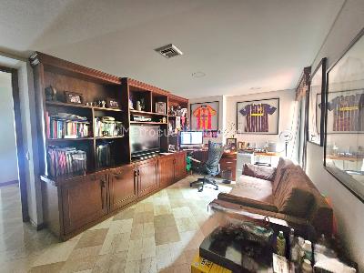 Apartamento de 3 alcobas en venta en Santa Rita, Cali, 191 m² · foto 5 de 19