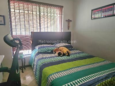 Apartamento de 3 alcobas en venta en Santa Rita, Cali, 191 m² · foto 13 de 19