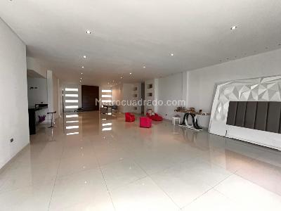 Casa de 5 alcobas en venta en Pance, Cali, 900 m² · foto 3 de 20