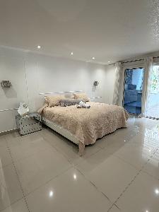 Casa de 3 alcobas en venta en Laureles, Medellín, 440 m² · foto 15 de 20