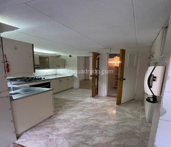 Apartamento en venta en Laureles, Medellín · foto 12 de 20
