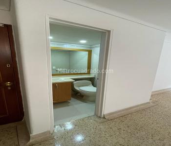 Apartamento en venta en Laureles, Medellín · foto 4 de 20