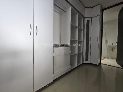 Apartamento de 3 alcobas en venta en Altos De Menga, Cali, 142 m² · foto 11 de 20