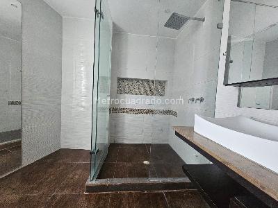 Apartamento de 3 alcobas en venta en Altos De Menga, Cali, 142 m² · foto 17 de 20