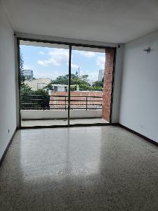 Apartamento de 3 alcobas en venta en La Flora, Cali, 90 m² · foto 3 de 10