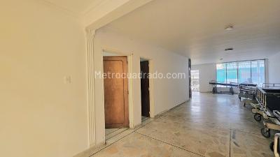 Casa de 5 alcobas en venta en Tequendama, Cali, 600 m² · foto 11 de 20