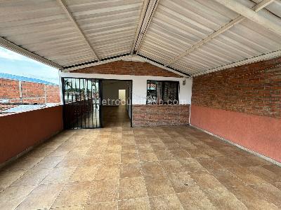 Casa de 5 alcobas en venta en La Base, Cali, 317 m² · foto 14 de 20