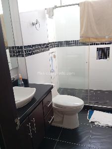 Casa de 3 alcobas en venta en Las Rosas, Girardot, 270 m² · foto 15 de 20